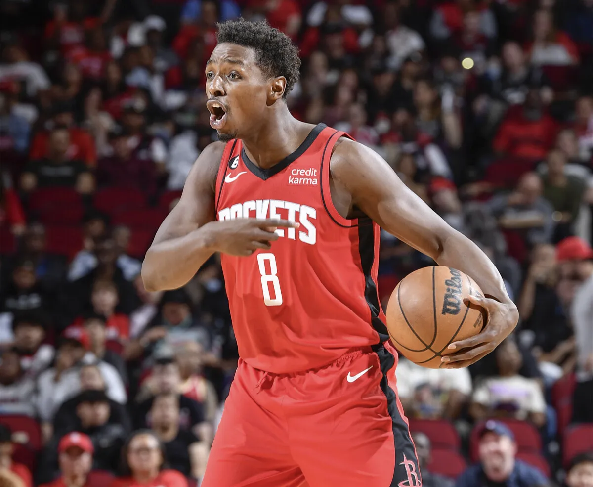 火箭老将职业生涯告别赛季表现出色 火箭老将职业生涯告别赛季表现出色