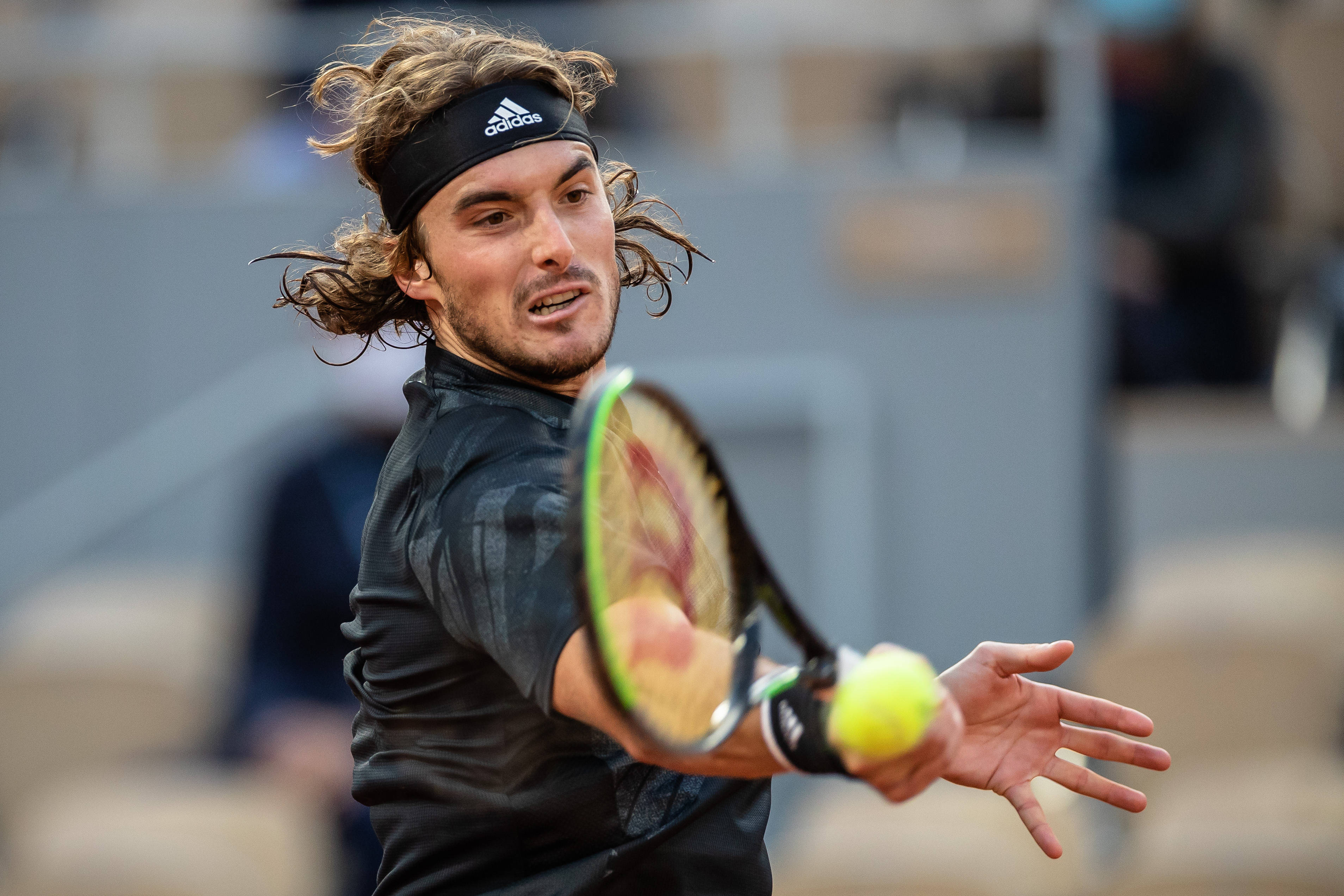 法国网球队绝地反击世界网球队,西西帕斯惊艳世界 法国网球队绝地反击世界网球队,西西帕斯惊艳世界