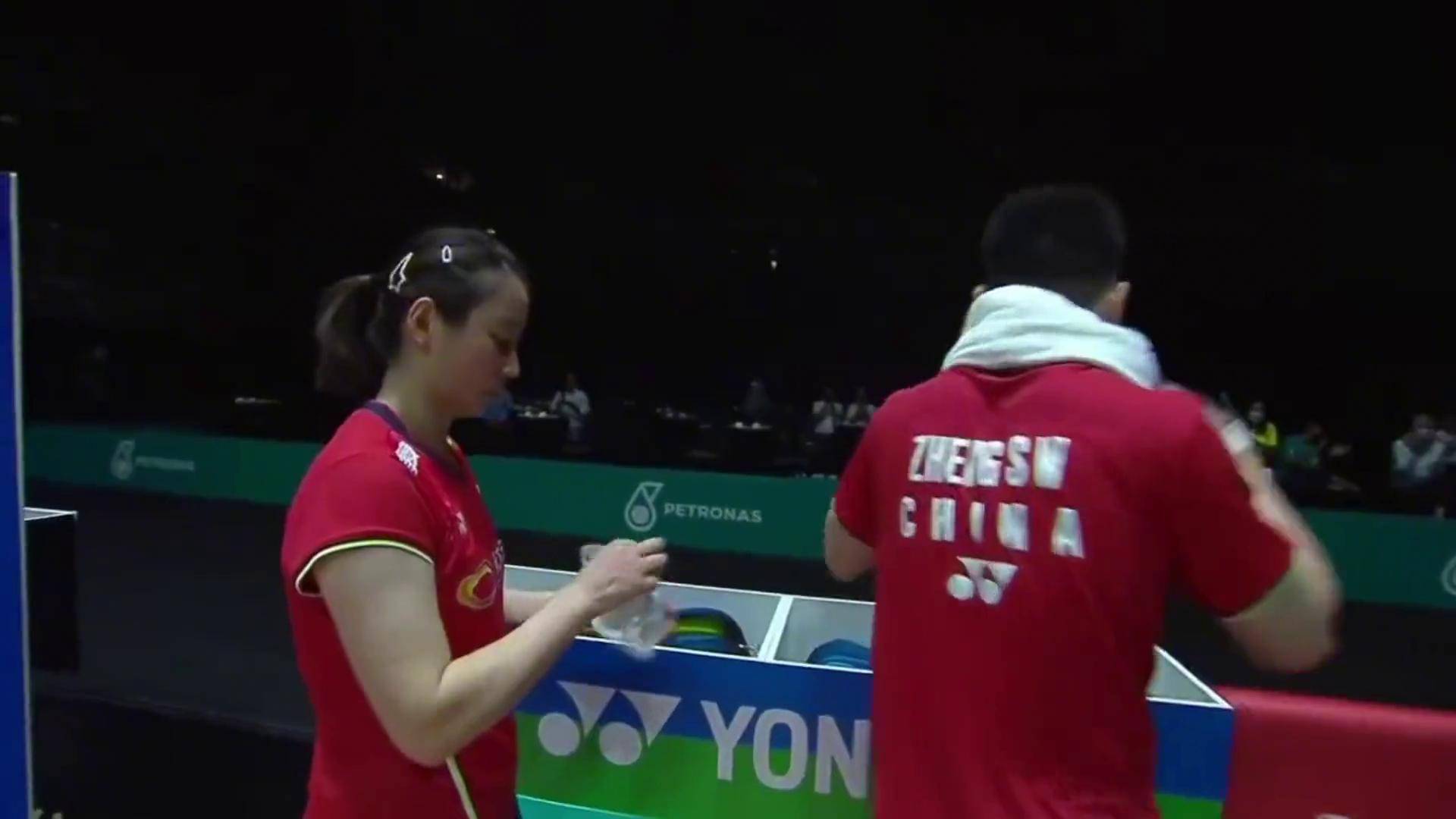 日本队横扫马来西亚队,郑思维关键制胜 日本队横扫马来西亚队,郑思维关键制胜