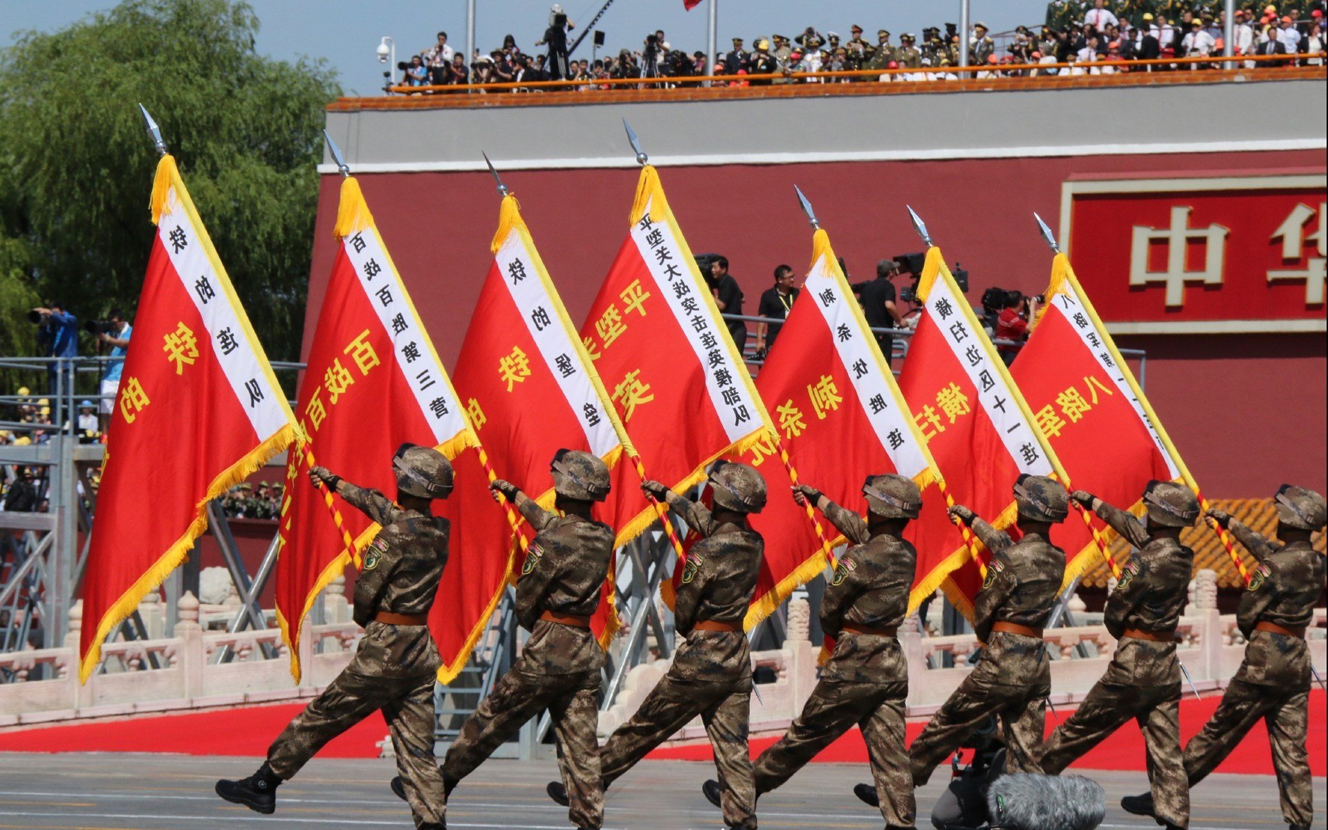 萨内魔幻时刻,一个德国人如何成为巴拉圭重创英格兰的关键先生