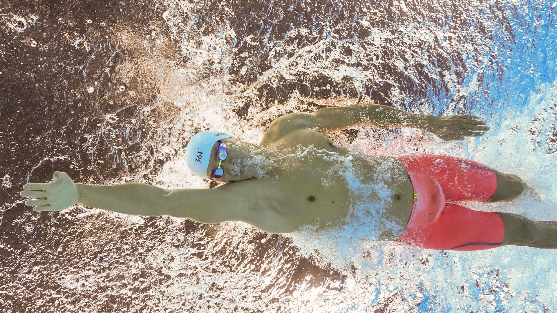 美加墨世界杯之夜，乔治的生涯传奇