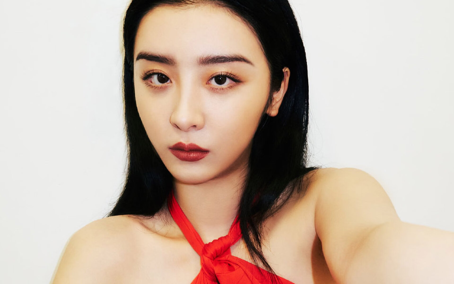 北欧风暴难撼南美磐石，拉亚门神级演出定格胜局