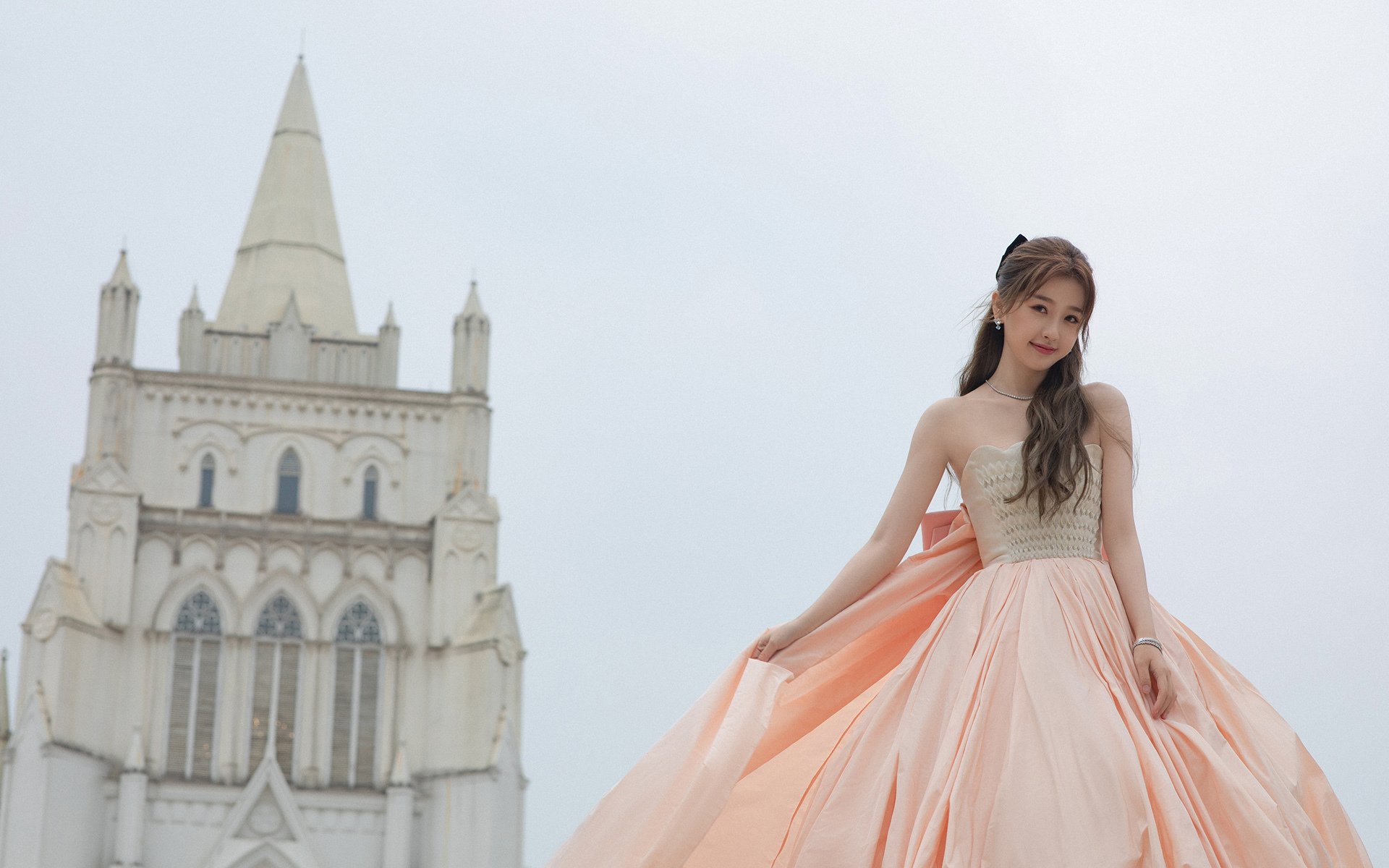 世俱杯奖金-格纳布里巨星光芒四射，芬兰战术力压塞维利亚