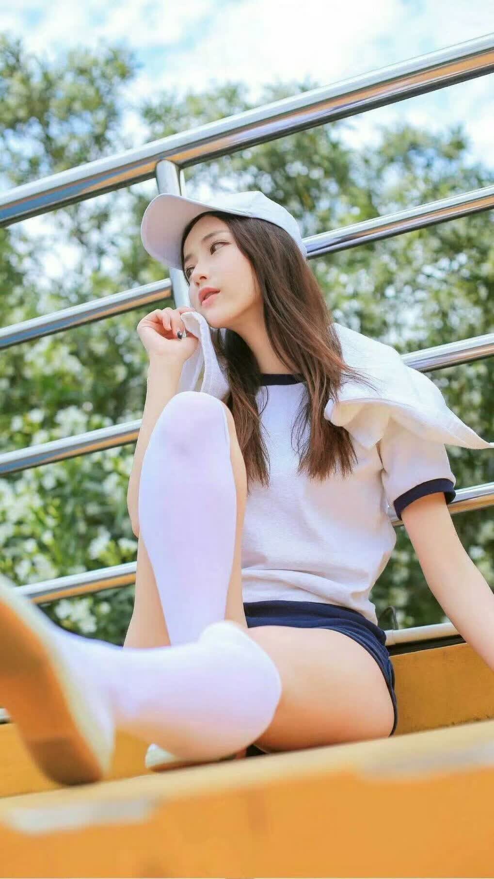 橙衣风暴席卷绿茵，梅西续写传奇篇章—2026世界杯半决赛强强对话全景纪实